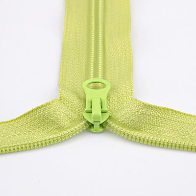 Producent van nylon rits Groothandel Rollen 3# 5# 8# 10# rits Nylon spoel rits Voor kleding